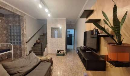 SOBRADO NO ALTO DA MOOCA C/ 03 QUARTOS E 02 BANHEIROS - R$ 849.000,00