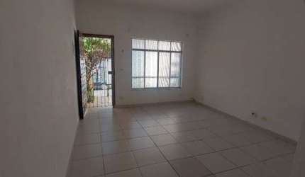 Casa à Venda na Aclimação/SP | 2 Quartos |2 banheiros | Quintal | 1 vaga | 84m² por R$ 680.000