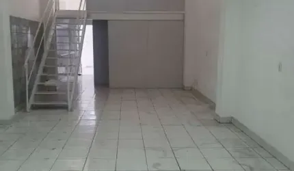 Salão Comercial 200m² com Pé Direito Alto na Mooca ? Próximo ao Metrô Bresser e Radial Leste