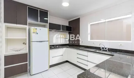 Casa em condomínio fechado com 3 quartos para alugar na Raul de Oliveira, 76, Cajuru, Curitiba, 150 m2 por R$ 3.000