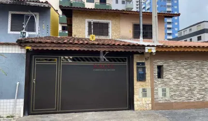 Sobrado com 2 dorms, Maracanã, Praia Grande - R$ 435 mil, Cod: 8754