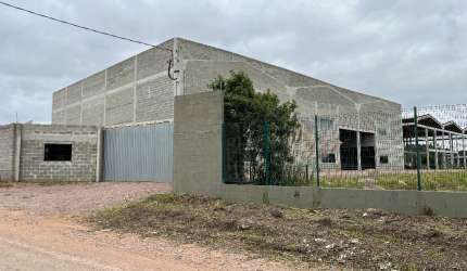 Barracão em São José dos Pinhais | 1.400m² | Pronto para Sua Empresa