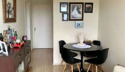 Apartamento à Venda em Vila Talarico, São Paulo - SP