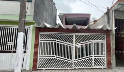 Casa à Venda em Jardim dos Ipês, São Paulo - SP
