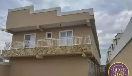 Sobrado à Venda em Vila Paranaguá, São Paulo - SP