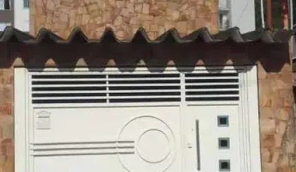 Casa á venda na Cidade Lider, 2 dormitórios 2 Vagas Churrasqueira