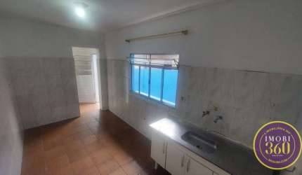 Casa com 1 Quarto e 1 banheiro para Alugar, 35 m²