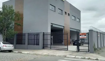 Galpão e Salão para locação em Suzano 300 mts com mezanino