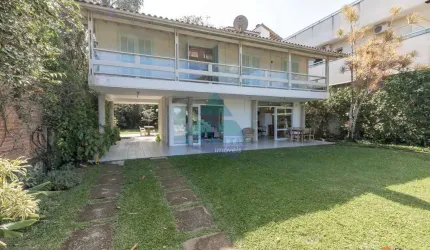 Casa com 3 dorms, Condomínio Samola, Ubatuba - R$ 1.6 mi, Cod: 956