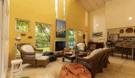 Casa com 4 dorms, Praia Vermelha do Sul, Ubatuba - R$ 3.2 mi, Cod: 2584