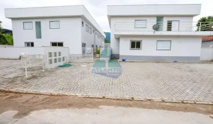 Casa com 3 quartos, Tabatinga, Caraguatatuba - R$ 600 mil, Cod: 1383