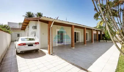 Casa com 5 dorms, Martim de Sá, Caraguatatuba - R$ 1.5 mi, Cod: 1421