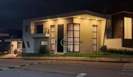 Casa com 3 dormitórios à venda, 240 m² por R$ 1.499.000,00 - Vila Branca - Jacareí/SP