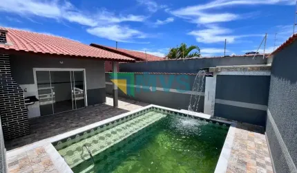 Imperdível! Casa à venda em Itanhaém-SP, Jardim Regina, 3 quartos, 1 suíte, 2 salas, 3 banheiros, 2 vagas, 100m². Venha conferir!