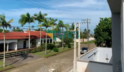 Imperdível! Casa à venda em Itanhaém-SP, bairro Cibratel, 4 quartos, 2 suítes, 3 salas, 4 banheiros, 4 vagas, 200m².