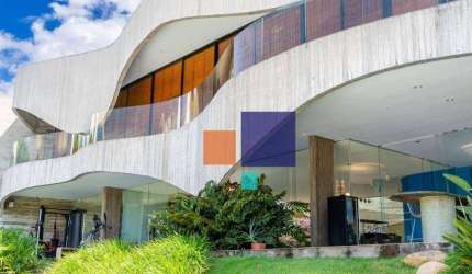 Residência Alto padrão em Condomínio 1.065m² com 05 suíte, 04 vagas - Vende-se em Valinhos