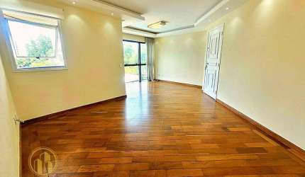 Espaçoso Apartamento de 3 Dormitórios e 3 vagas, na Vila Suzana