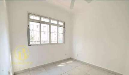 Apartamento à venda, com 2 dormitórios, sem vaga. Liberdade.