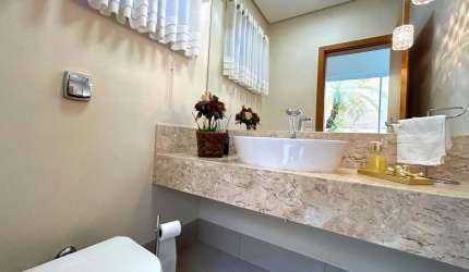 Casa a venda com 241 41 m2   Jardim Aeroporto   Assis SP