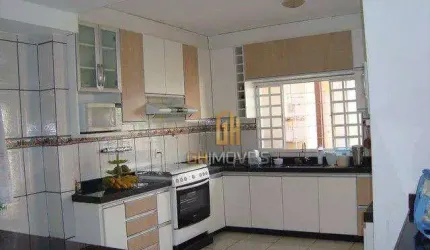 Sobrado à venda, 198 m² por R$ 680.000,00 - Jardim Presidente - Goiânia/GO