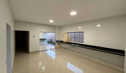 Casa com 3 quartos em Jataí- GO