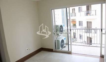 Apartamento de Luxo na Vila Olímpia: 3 quartos, 1 suíte, 2 banheiros, 2 vagas, 205m² - São Paulo-SP