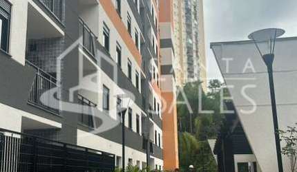 Apartamento com sala, 2 dormitórios, cozinha, área de serviço, banheiro, ponto para ar condicionado,