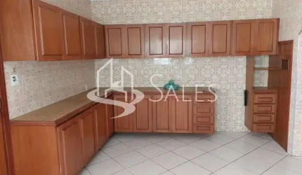 Imperdível Casa à Venda na Vila Brasilina, São Paulo-SP: 5 Quartos, 1 Suíte, 1 Sala, 3 Banheiros, 2 Vagas, 330m²!