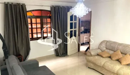 Casa à venda em São João Clímaco, São Paulo-SP: 4 quartos, 2 salas, 2 banheiros, 1 vaga, 320m² de área. Aproveite!