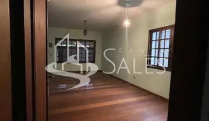 Imperdível: Casa à venda em São Paulo-SP, 5 quartos, 2 suítes, 1 sala, 3 banheiros, 4 vagas na Vila Congonhas, 400m² de área.