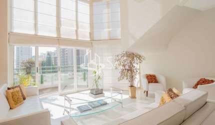 Oportunidade única: Apartamento de luxo com 4 quartos, 2 suítes e 5 vagas na Vila Mariana, São Paulo-SP, ao lado da Estação Ana Rosa!