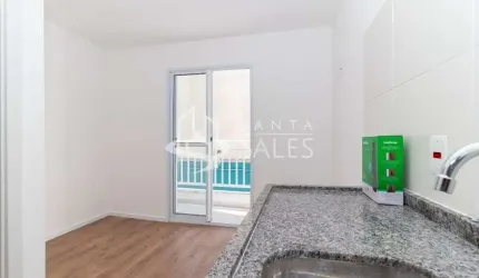 Studio Moderno à Venda em Condomínio Exclusivo na Cidade Antônio Estevão de Carvalho, São Paulo-SP: 1 Quarto, 1 Banheiro, 16m².