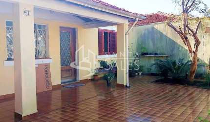 Casa à venda em São Paulo-SP, 4 quartos, 250m² no Jardim do Colégio - Zona Norte!