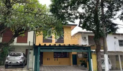 Casa à venda no Brooklin Paulista, São Paulo-SP: 3 quartos, 1 suíte, 1 sala, 3 banheiros, 2 vagas, 138 m². Encontre seu novo lar agora!