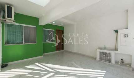 Imperdível casa à venda no Cambuci, São Paulo-SP: 3 quartos, 3 suítes, 2 salas, 5 banheiros, 2 vagas de garagem, 270m²!