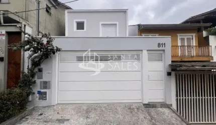Impecável e espaçosa casa à venda em São Paulo-SP, Vila Pompéia: 3 quartos, 1 suíte, 1 sala, 2 banheiros, 2 vagas de garagem, 240,00 m².