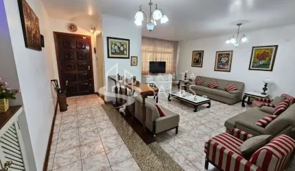 Imperdível oportunidade: Casa à venda em São Paulo-SP, Jardim Guanca! 3 quartos, 1 suíte, 2 salas, 6 banheiros, 4 vagas, 240m².
