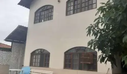 Casa 4 quartos em Nova Ponta Da Fruta