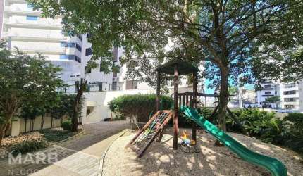 Apartamento à venda, 106 m² por R$ 1.590.000,00 - Centro - Florianópolis/SC