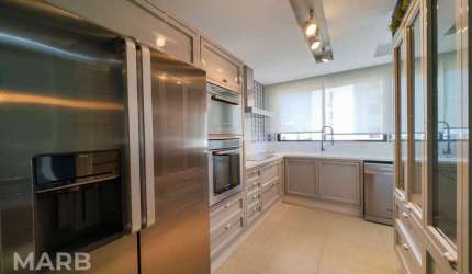 Cobertura com 3 dormitórios à venda, 277 m² por R$ 3.500.000,00 - Centro - Florianópolis/SC