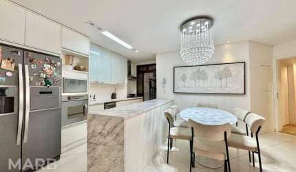 Apartamento com 4 dormitórios à venda, 130 m² por R$ 1.790.000,00 - Centro - Florianópolis/SC