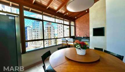 Cobertura com 3 dormitórios à venda, 221 m² por R$ 2.390.000,00 - Centro - Florianópolis/SC