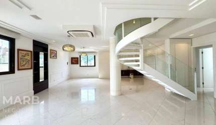 Cobertura com 4 dormitórios à venda, 240 m² por R$ 3.600.000,00 - Centro - Florianópolis/SC