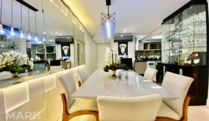 Apartamento com 3 dormitórios à venda, 209 m² por R$ 2.750.000,00 - Agronômica - Florianópolis/SC