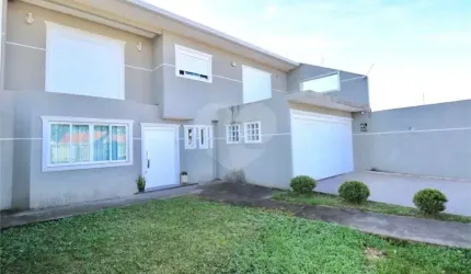 Sobrado com 3 quartos à venda em Cachoeira - PR