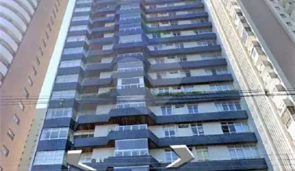 Apartamento com 4 quartos à venda em Bigorrilho - PR