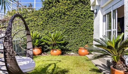 Casa em condomínio fechado com 2 quartos à venda na Rua Gustavo Schmidt, 592, Três Figueiras, Porto Alegre por R$ 2.500.000