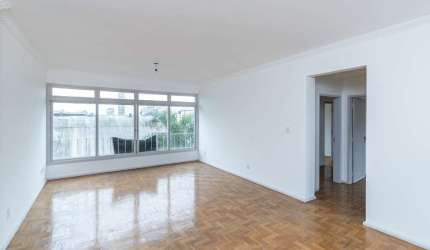 Apartamento com 4 quartos à venda na Rua Vinte e Quatro de Outubro, 1208, Moinhos de Vento, Porto Alegre por R$ 780.000
