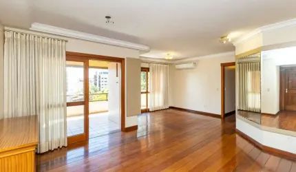 Apartamento com 3 quartos à venda na Rua Carlos Trein Filho, 775, Bela Vista, Porto Alegre por R$ 1.800.000