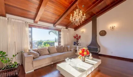 Casa em condomínio fechado com 4 quartos à venda na Rua João Bastian, 79, Três Figueiras, Porto Alegre por R$ 1.990.000